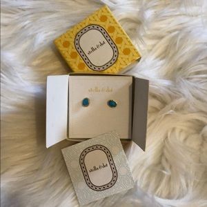 Stella and Dot Delphie studs - Tur